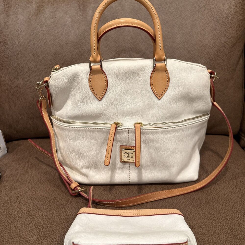 NWT Dooney & Bourke Dillen Double Pocket Satchel White 4P224 W/ Dust Bag